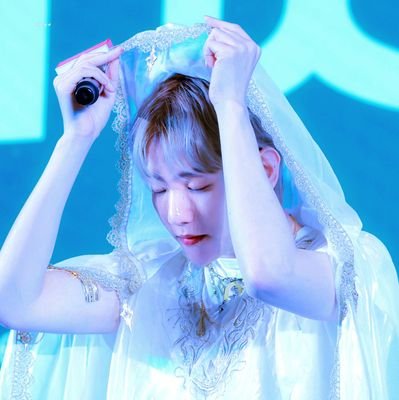 JhumaSunam's profile picture. Don't waste your beautiful ❤️ on someone who doesn't deserve it~ Baekhyun 🫶❤️. CBX 🦕🐶🐱