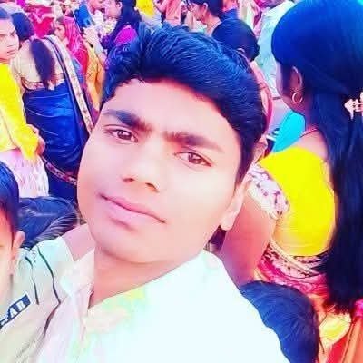 AbadheshRanjan's profile picture. | Editor; @awaztaknews | Socialist | Activist | Informer |