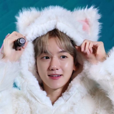 XuanHuong160123's profile picture. CB