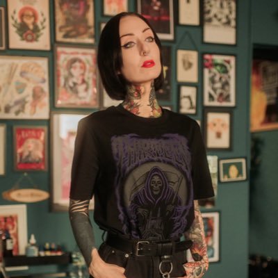 draculatattoos's profile picture. Tattoo Artist  🕸️ she/her