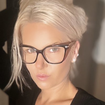 n_naty1980's profile picture. 👑💎🇦🇹💚🔥 Naty | Blockchain Lover | Advocate for decentralized tech