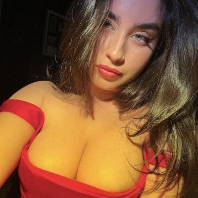 bratzhaus's profile picture. can we be friends? or at least frienemies…