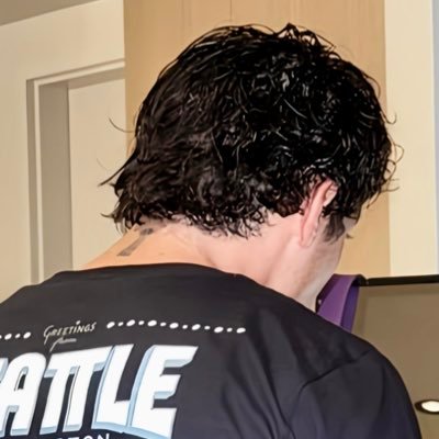 cupofjoenight's profile picture. bing bing bong 😮‍💨