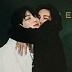 wintertaekook's profile picture. layoVer by V 👇🏻