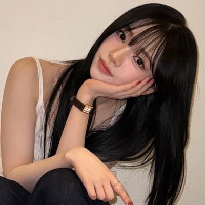 tulipsqal's profile picture. para sa streets #AtinAngWestPhilippineSea