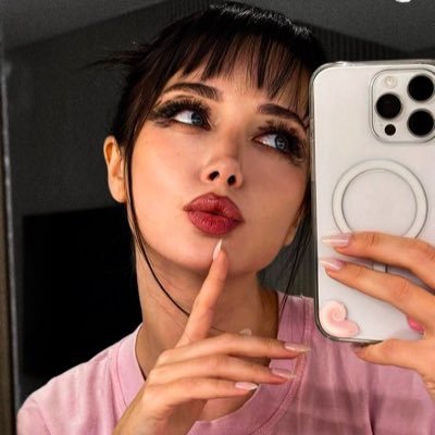 asoo079's profile picture. في عقيده الحب "مدريد" اولاً ثم ضع من تشاء ᥫ᭡