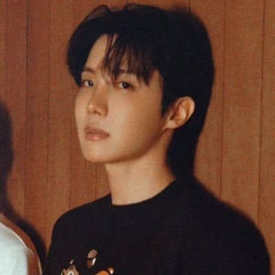 jhopesoldout's profile picture. jack in the box, look at my title