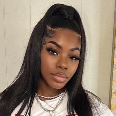 thegirlFran's profile picture. live. laugh. love. ᥫ᭡