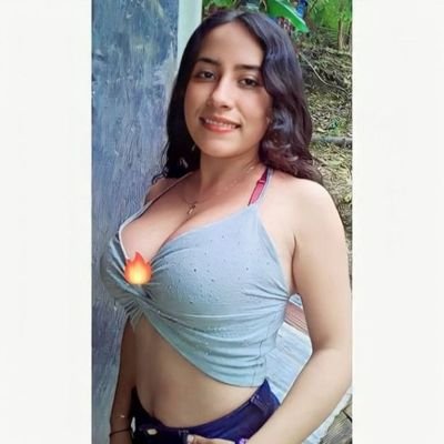 Julianita_07_'s profile picture. Más que contenido seré tu pareja