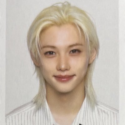 queerhans's profile picture. pushing the skzbrina agenda. resident ceo of #찬성. 3racha +🐰bias & ot8 lover. skz yaoi writer.