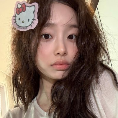 oddseyecircle's profile picture. n★t cute anymore