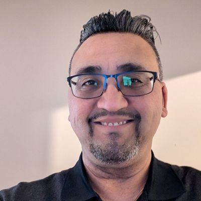 Techriaz's profile picture. Senior Service Tech/ Owner of Computer Calls- 
The Tech that comes to you 
Kindness is so important 🤗💯❤️
IFB
 #GoHabsGo
#Bengals