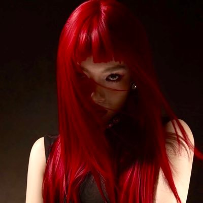 coryhso's profile picture. her gün ayni sicak ayni mevsim ve büyüyemeyen bir cocuk