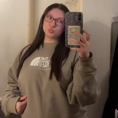 _calliemeganxx's profile picture. yap