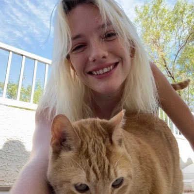 Georgebbygirl's profile picture. 