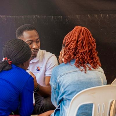 Dintonkay's profile picture. 