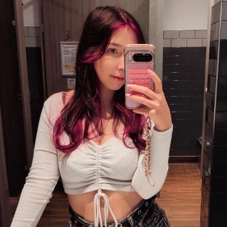 amellthyst's profile picture. 