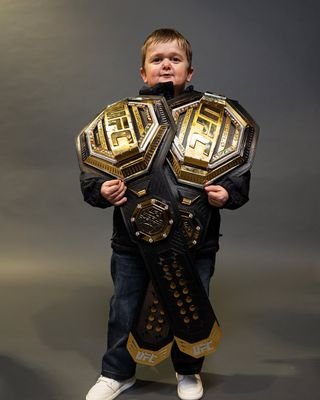 yaya14sh's profile picture. 