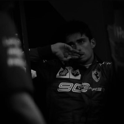 oiill33's profile picture. أعذب من الأمنيات..