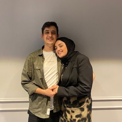 Gulokur98's profile picture. MEB/Türkçe Öğretmeni

Y🤍