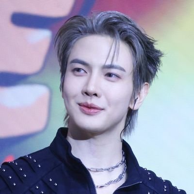 anhnn10's profile picture. Support Maxky Ratchata #maxky_rp 
🐢🏀🫶 #MaxkyBas
Do not reup, re-edit my vids without my permission.