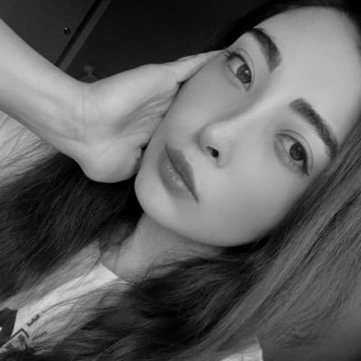 lReyhanel's profile picture. 🫧