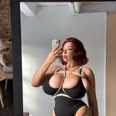 thskyisblueeZz's profile picture. I’m lovely and fun to chat with. text me on telegram for fun https://t.co/pxax8k2KN3