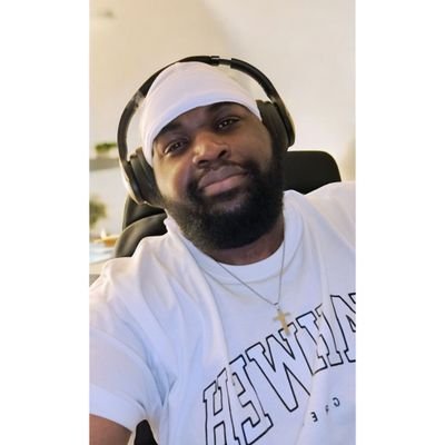 iamerro_93's profile picture. Alief Made 🍎