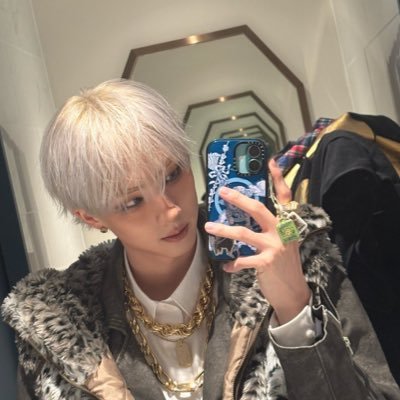 rxmraisin__'s profile picture. 𓊆ྀི❤︎𓊇ྀི *#지웅꙳✿⃘ ᩚ ͙ ⋆｡˚ ❀ (mostly)fan acc and studies💕- ᓚ₍⑅^..^₎♡ | #P1Harmony +#EVNNE + #DICE_SONRAY + #GELBOYSสถานะกั๊กใจ₊ ⊹❀