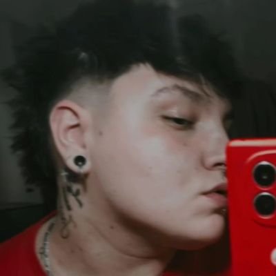 ainarixx01's profile picture. i'm a girl          🌈

27

♌