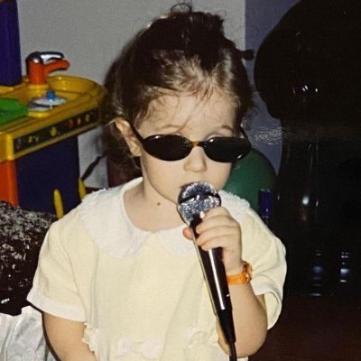 alliesonburgers's profile picture. be free