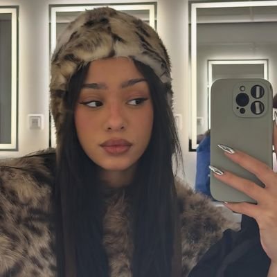 lumosmagic's profile picture. 𝖿𝗂𝗅𝗆𝖾𝗌, 𝗌é𝗋𝗂𝖾𝗌, 𝖿𝗅𝖺𝗆𝖾𝗇𝗀𝗈, 𝖽𝗂𝗏𝖺𝗌 𝗉𝗈𝗉, 𝗄𝖺𝗍𝗌𝖾𝗒𝖾. . . ⊹