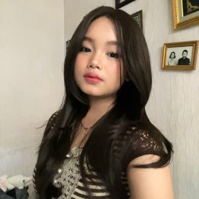 nenenghelokiti's profile picture. akun baru jangan bully 🥰🫰🏻(HEY AKU SERING ASBUN JD JGN GALAK GALAK YAH)