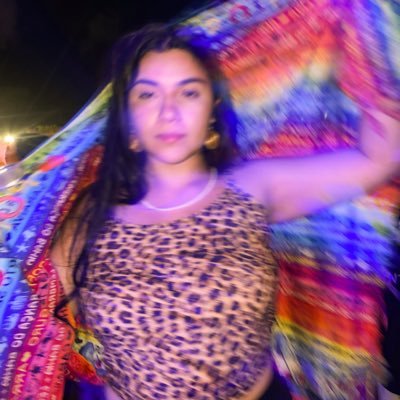 julianavieirx's profile picture. é verdade sem mentira certo muito verdadeiro