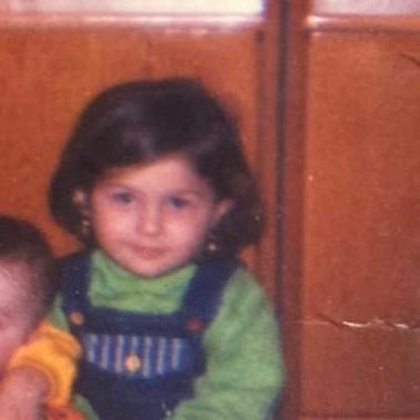 ayempasta's profile picture. kendi kendine konuşma sanatı