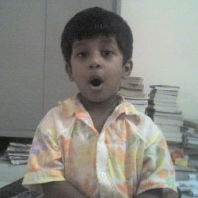 raajma_chaawal's profile picture. full time clownery.