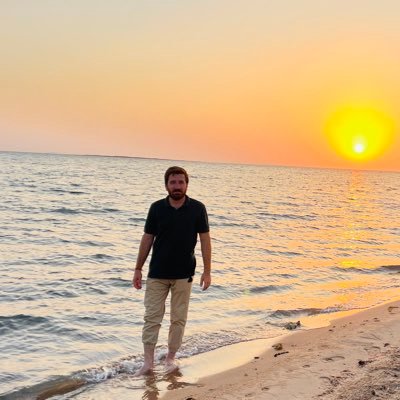 itsViikii's profile picture. Proud Pakistani 🇵🇰  living in Saudi Arabia Engineer 👨‍🏭 Social Activist SM : https://t.co/bQyElNJ0lw