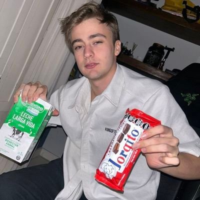 moskarda456143's profile picture. 