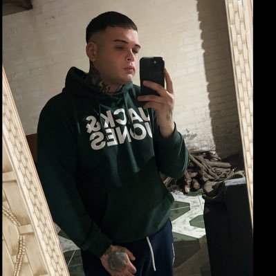 EzequielVe946's profile picture. Ambar&Oriana.