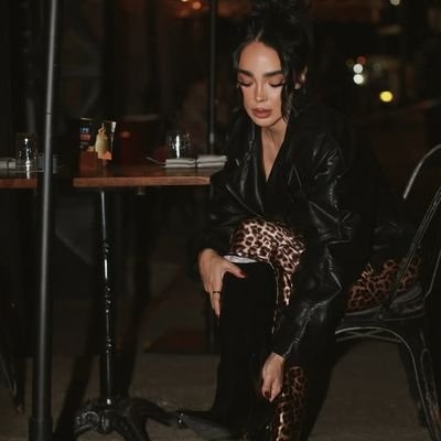 oscuridad2026's profile picture. Nuevo ciclo 🌼