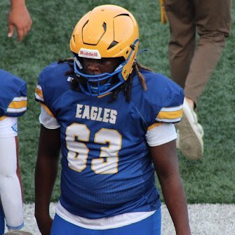 TyreeHughes_'s profile picture. 6'0, 240 TE/DL Class of ‘28 Carl Sandburg High School, Football, Track and Field, Wrestling. HFC @CoachMurphCSHS