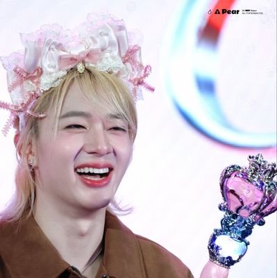 seasyei's profile picture. ongoing zeenunee wattpad story • updates every saturday

my hearts belongs to brent and znn