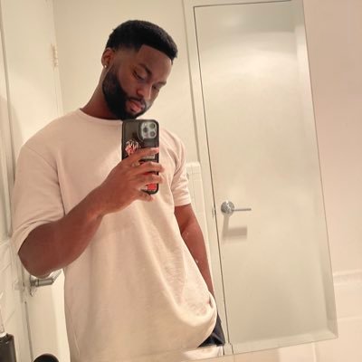 moen_tis's profile picture. For CHRIST❤️🙏🏿 | Matthew 26:41 |Gooner🔴⚪️ | Declan Rice & Carlos Alcaraz stan account 🫱🏿‍🫲🏽