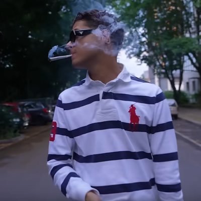 olivrcom's profile picture. 