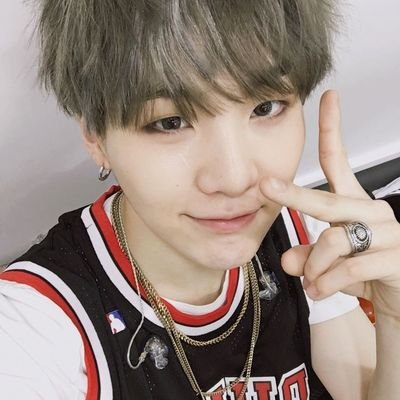 armylureal's profile picture. 