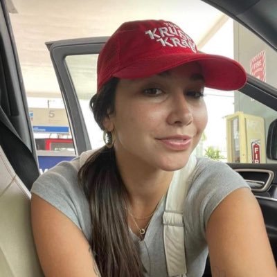 hannah_6080's profile picture. 