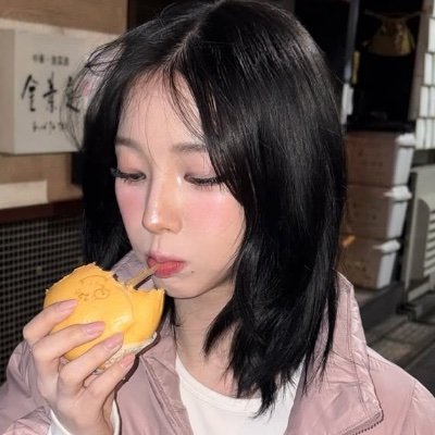 hourlykarina's profile picture. — for aespa's leader #KARINA #카리나