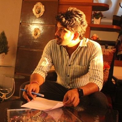 paru2124's profile picture. Writer/Director
🅾️-ve