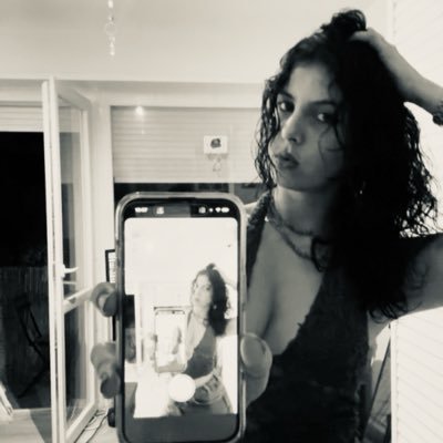 Staziana_'s profile picture. 