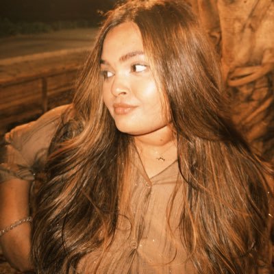 nahudhafaiz's profile picture. 🧐Politics & Governance | Advocate at heart — Mental health, Women’s rights & Press freedom 🧠👸🏻🗞️ | Former journalist @DhiyaresNews @sunbrk @vaavu